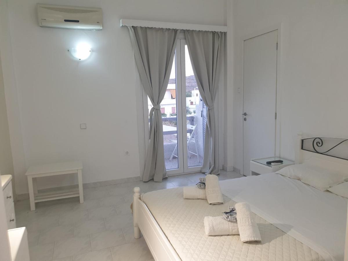 Syros Holidays Vári Kültér fotó
