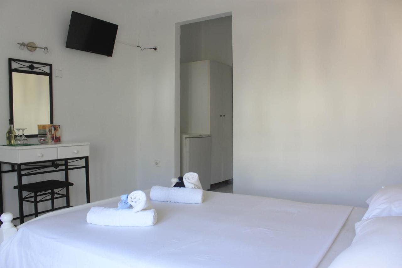 Syros Holidays Vári Kültér fotó
